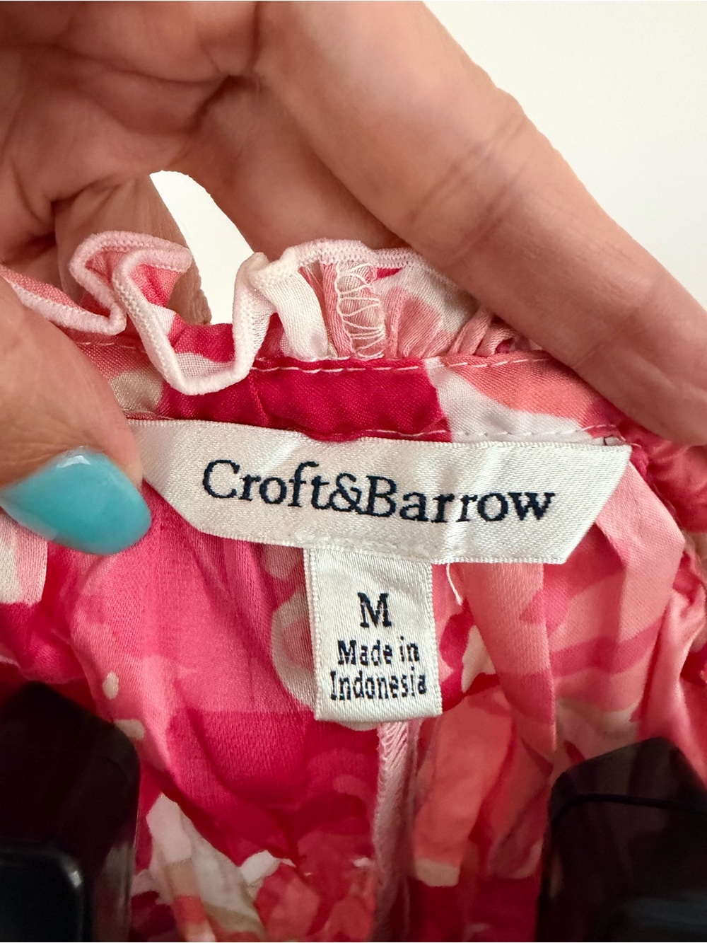 croft & barrow Pink and Coral Floral Puff-Sleeve Peasant Top - Picture 3 of 5